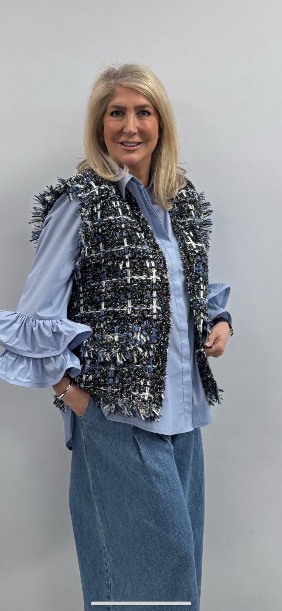 Black and Blue Boucle Gilet