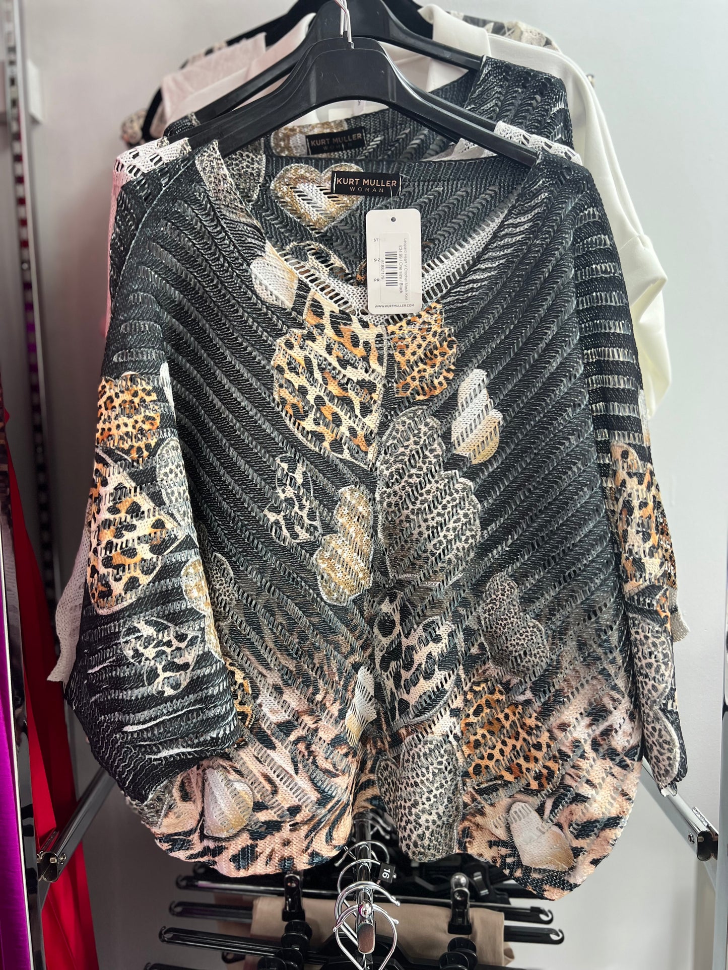 Leopard Heart V Crochet Mesh Knit