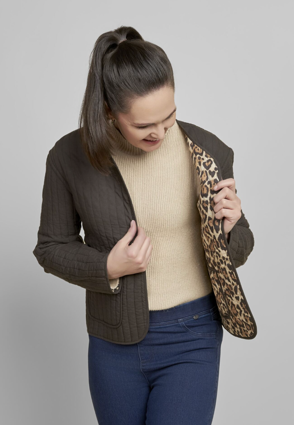 Reversible quilted Black and Animal Print jacket