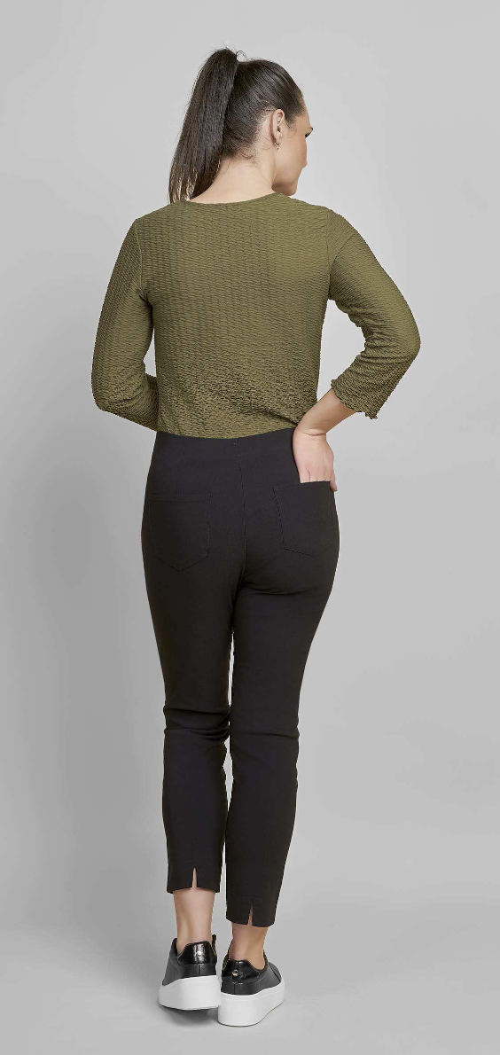 Louise Ankle Grazers by Pinns(302CT)