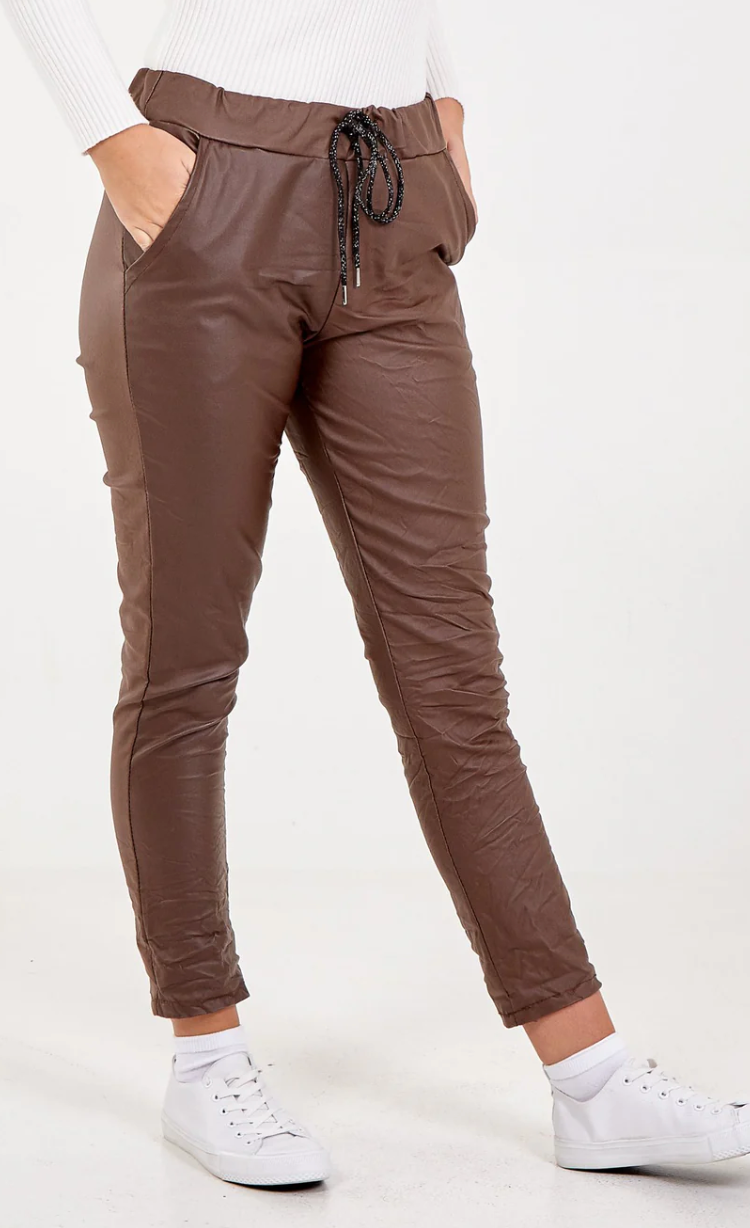 Magic Pants PU