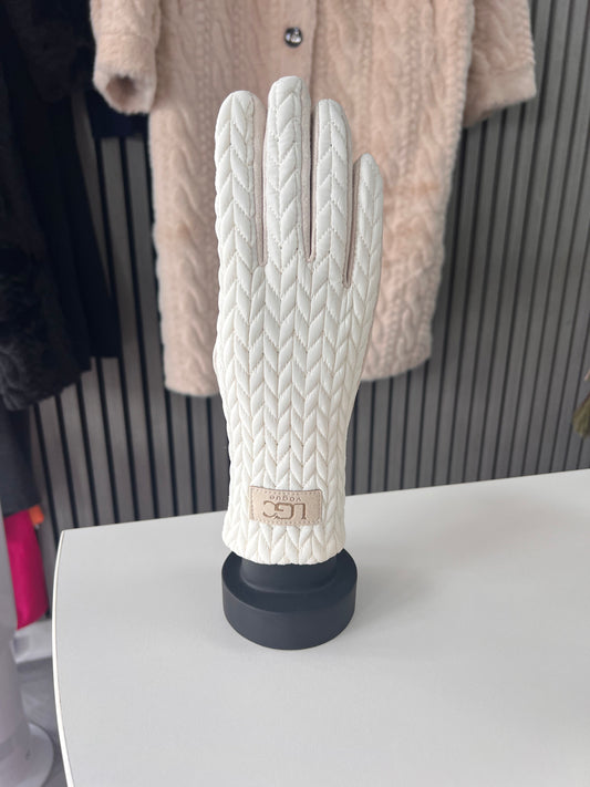 Cable fashion Glove