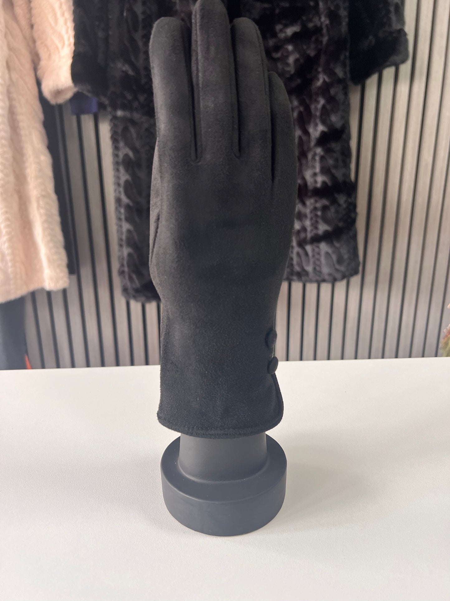 Swedette 2 Buttoned Gloves