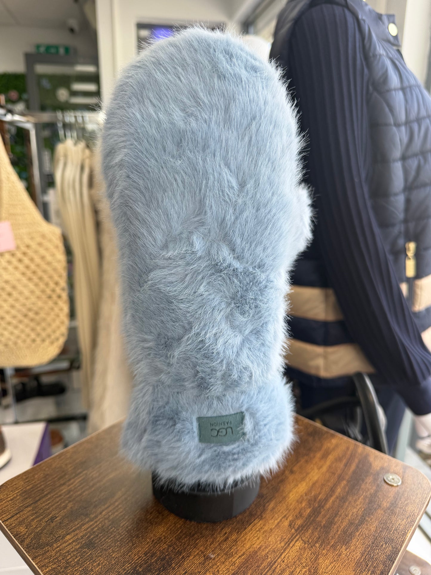 Fur Mits