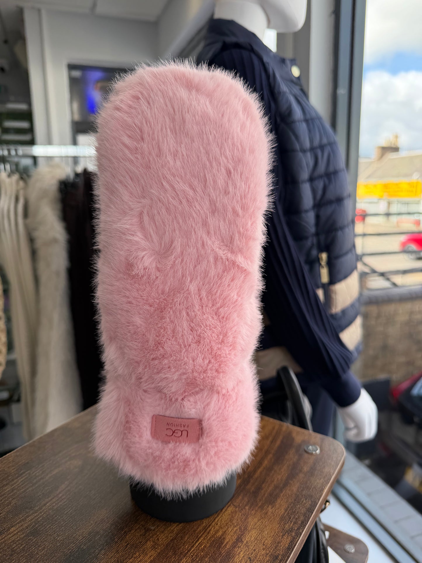 Fur Mits