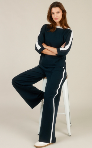 Inaya sweater